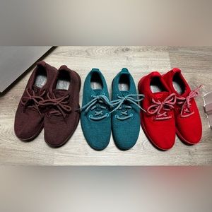 3 pairs of Allbirds WR|W8